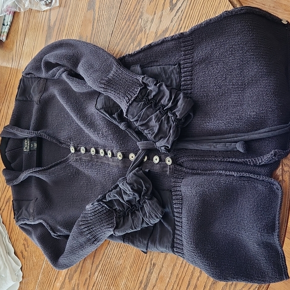 S/M Pure Handknit Sweater - Picture 3 of 16